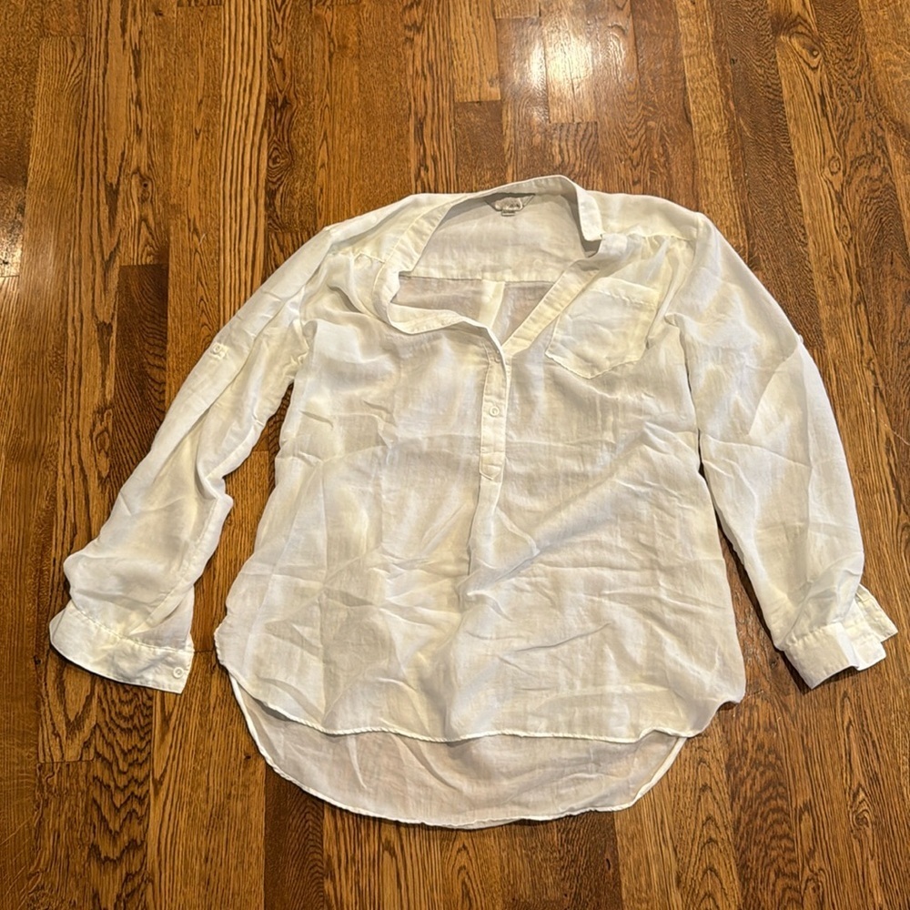 Zoa Women’s White Button Down Size XS